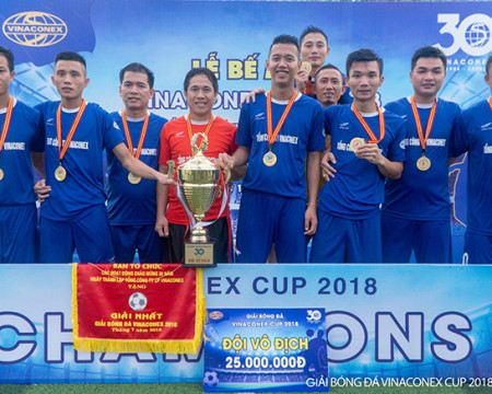 Đội bóng đến từ Thủy điện Cửa Đạt Thường Xuân vô địch cup Vinaconex 2018
